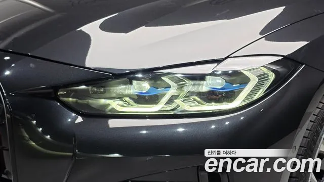 BMW i4 — Фото автомобиля 22