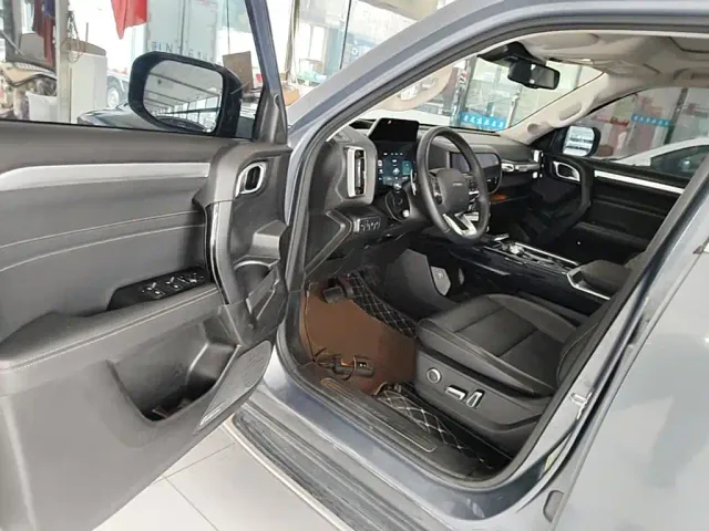 Haval Big Dog — Фото автомобиля 15