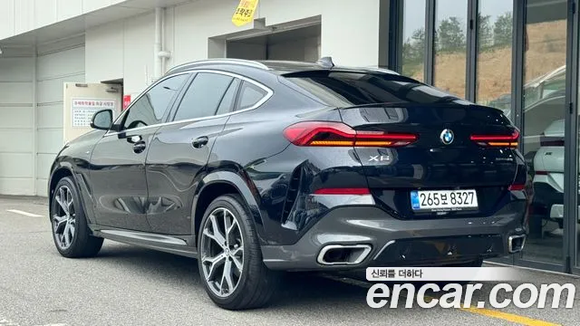 BMW X6 xDrive40i M Sport — Фото автомобиля 2
