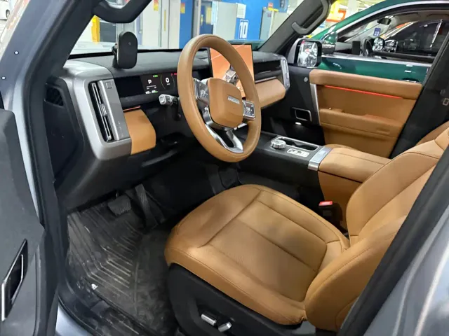 iCAR V27 — Фото автомобиля 2