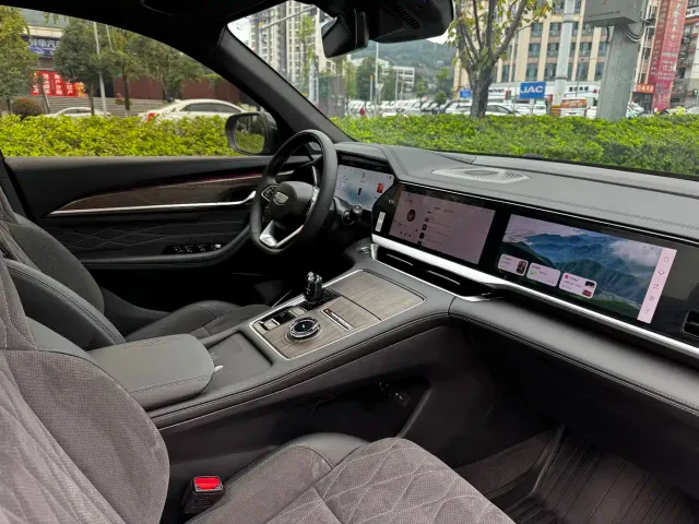 Geely Xingyue L — Фото автомобиля 13