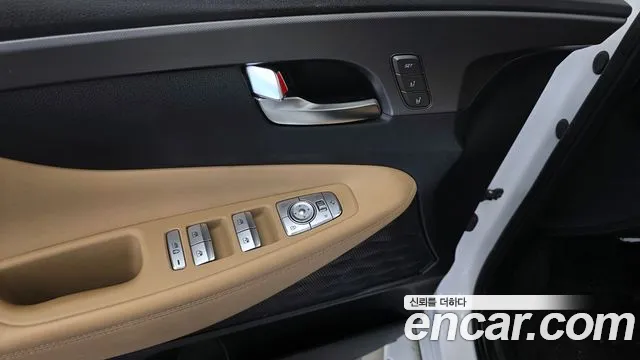 Hyundai Santa Fe Santa Fe (New) — Фото автомобиля 29