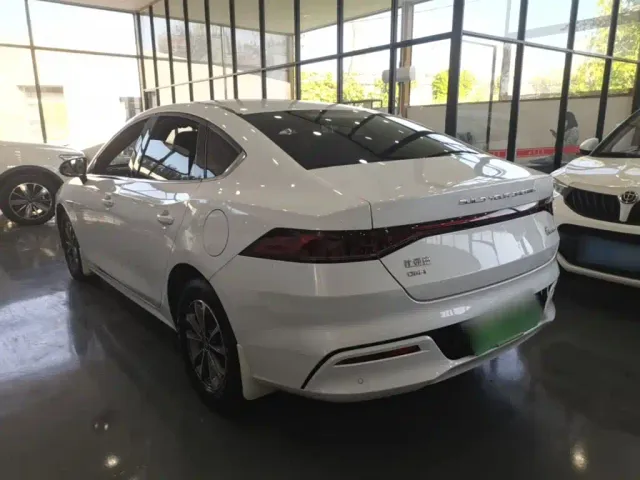 BYD Qin PLUS — Фото автомобиля 4