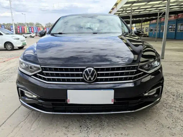 Volkswagen Magotan — Фото автомобиля 2