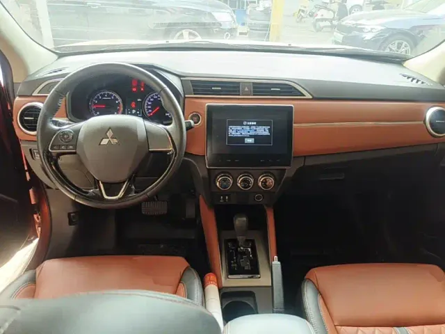 Mitsubishi ASX — Фото автомобиля 9