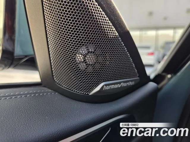BMW 4 Series G22 — Фото автомобиля 11