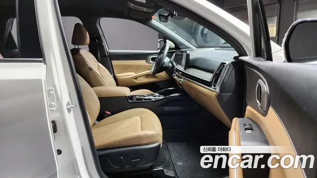 Kia Sorento Новый Sorento 4 поколение Дизель 2.2 2WD — Фото автомобиля 10