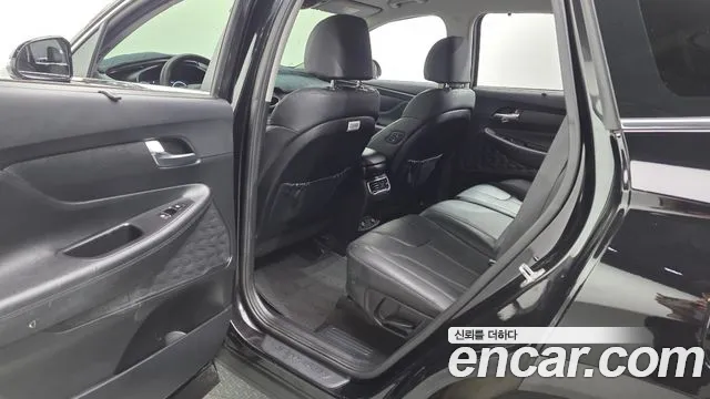 Hyundai Santa Fe New — Фото автомобиля 17