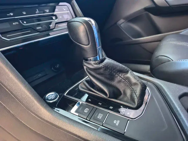 Volkswagen Tharu — Фото автомобиля 8