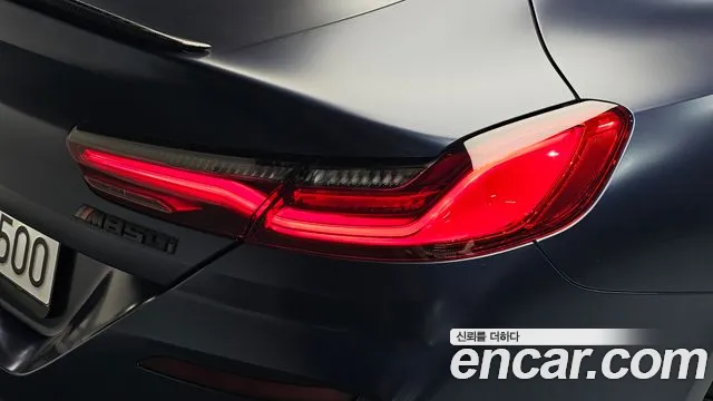 BMW 8 Series G15 — Фото автомобиля 8
