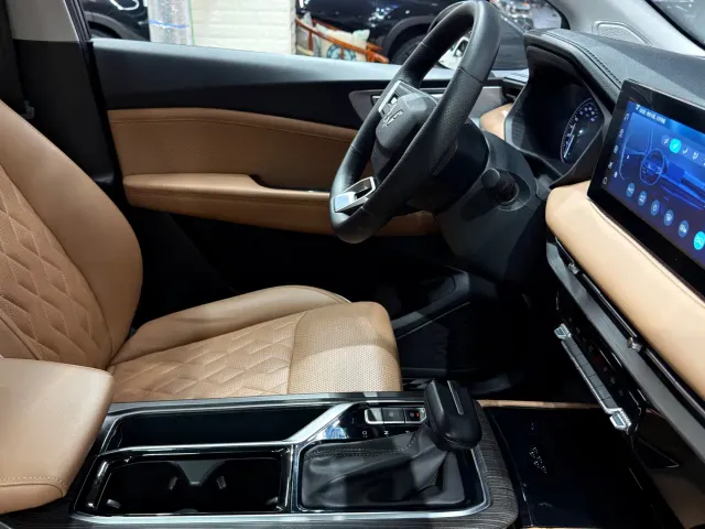 Wuling Jiachen — Фото автомобиля 26