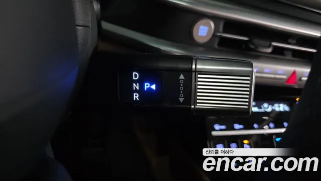 Hyundai Grandeur GN7 — Фото автомобиля 12