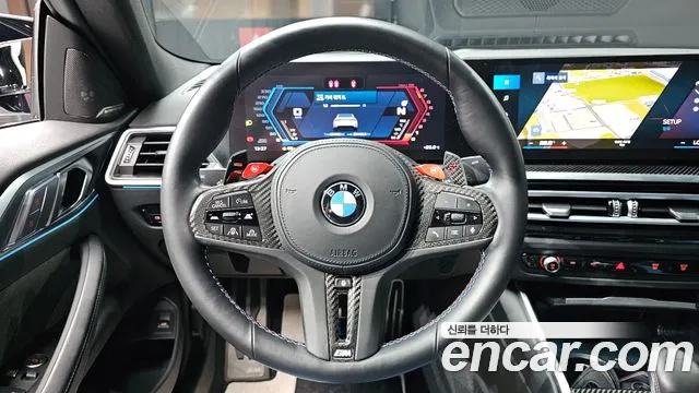 BMW M4 — Фото автомобиля 12