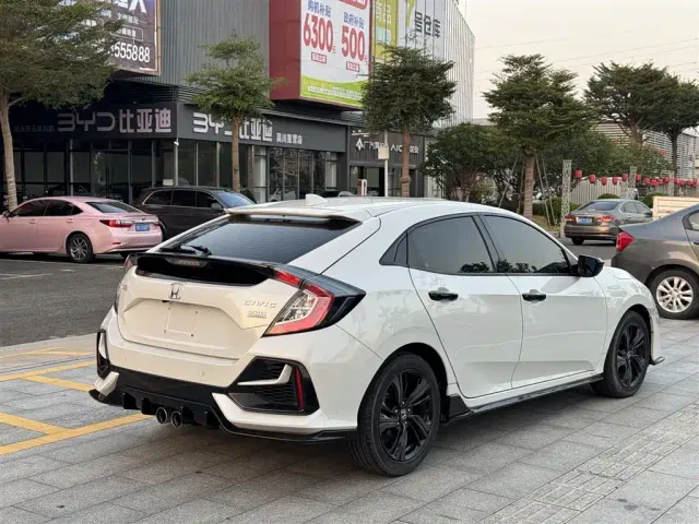 Honda Civic — Фото автомобиля 9