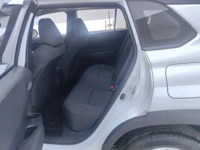 Toyota Corolla Cross — Фото автомобиля 11