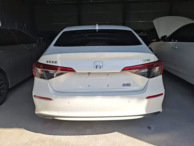 Honda Civic — Фото автомобиля 5