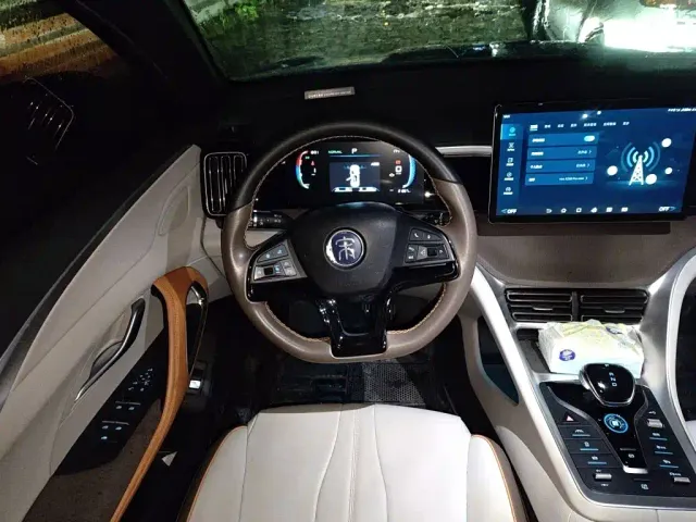 BYD Song Pro — Фото автомобиля 6