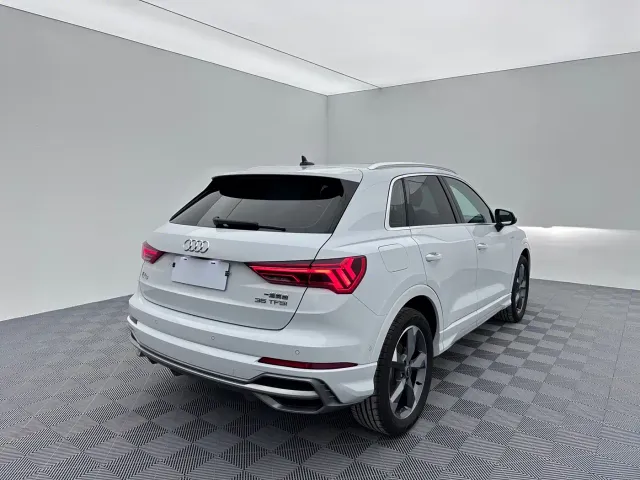Audi Q3 — Фото автомобиля 6
