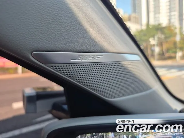 Hyundai Ioniq 6 — Фото автомобиля 20