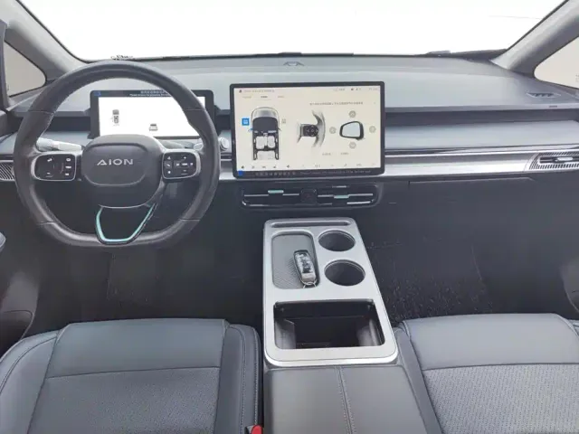 GAC Aion Y — Фото автомобиля 12