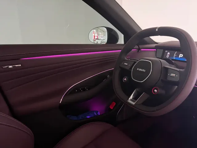 Xiaomi SU7 — Фото автомобиля 16