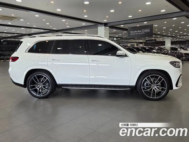 Mercedes-Benz GLS-Class — Фото автомобиля 2