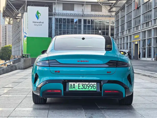 Xiaomi SU7 — Фото автомобиля 6
