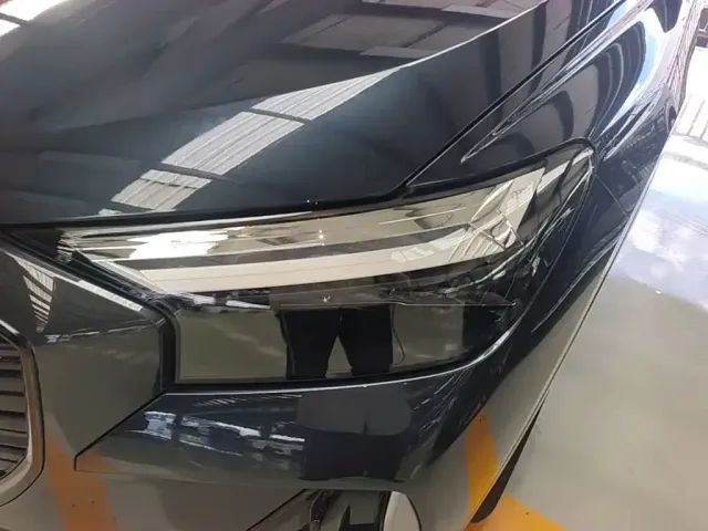 Audi Q4 e-tron — Фото автомобиля 23