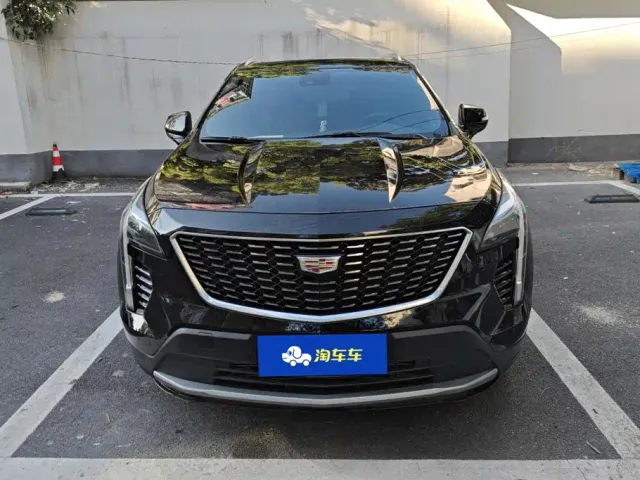 Cadillac XT4 — Фото автомобиля 2