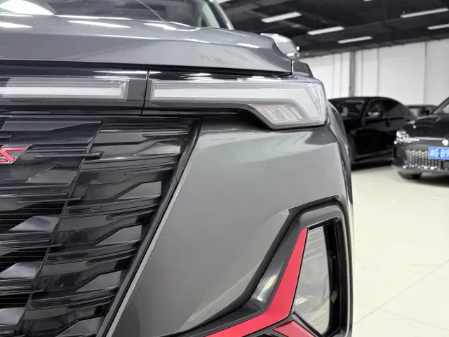 Changan CS35 Plus — Фото автомобиля 7