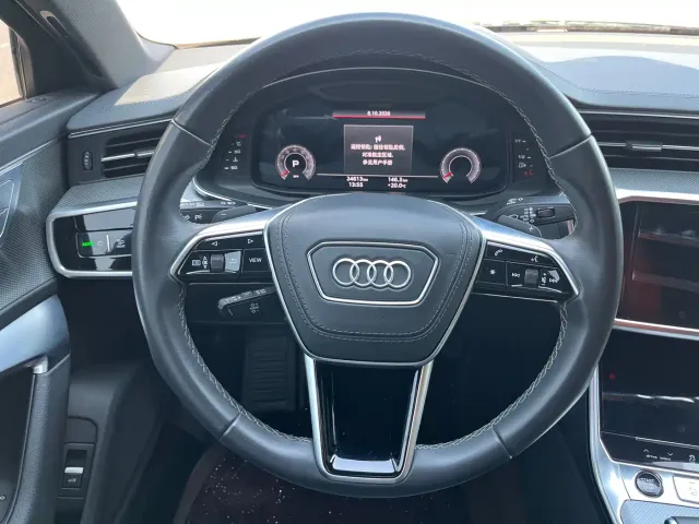 Audi A6L — Фото автомобиля 5