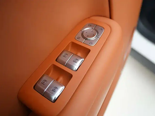 Li Auto Li Auto L7 2024 Pro — Фото автомобиля 9