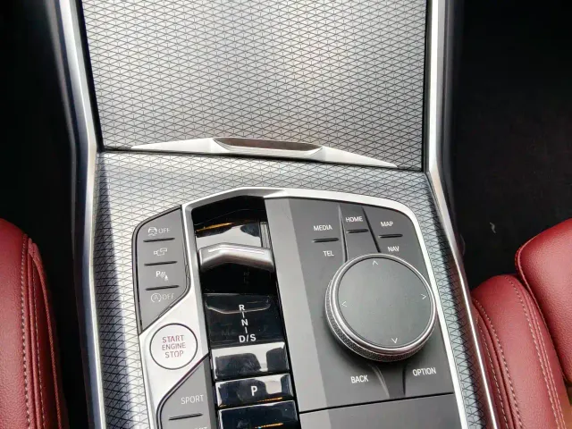 BMW 3 Series — Фото автомобиля 12
