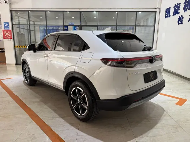 Honda Vezel — Фото автомобиля 6
