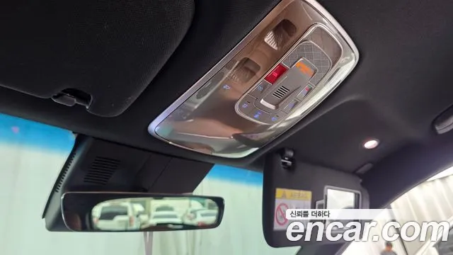 Genesis GV70 — Фото автомобиля 17