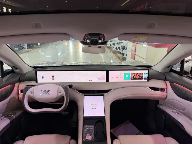 IM Motors LS6 — Фото автомобиля 10
