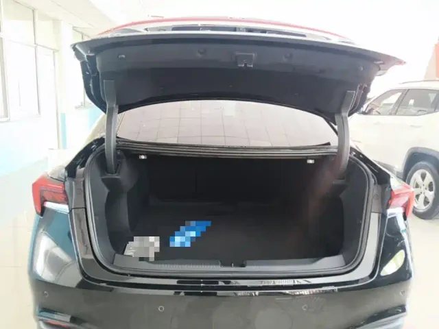 Buick LaCrosse — Фото автомобиля 18