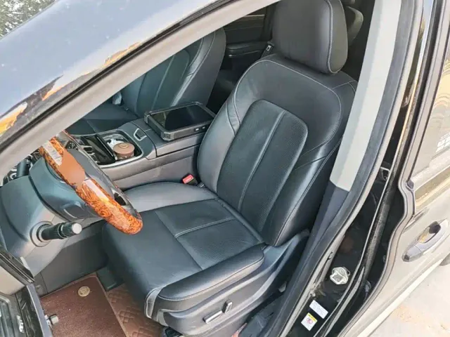 GAC Trumpchi M8 — Фото автомобиля 14