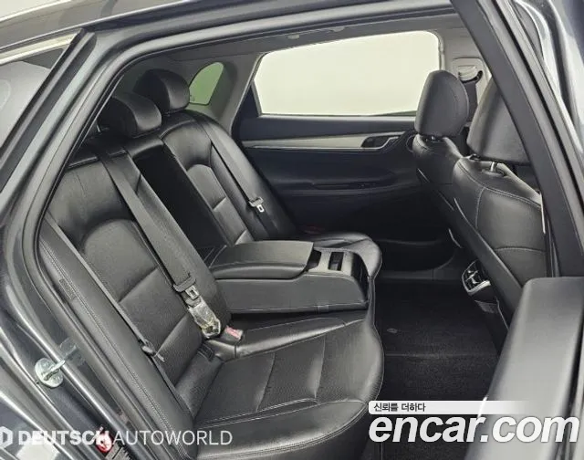 Hyundai Grandeur Grandeur (New) — Фото автомобиля 12