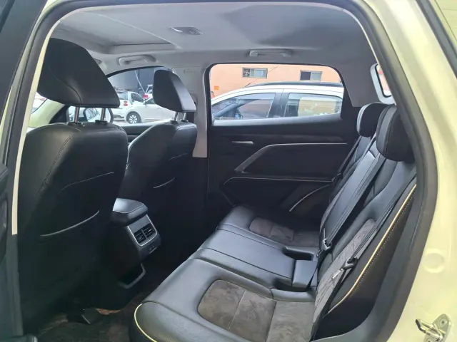 Haval H6 — Фото автомобиля 9