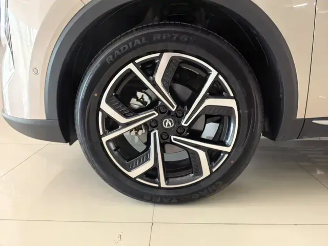 Changan CS55 Plus — Фото автомобиля 8