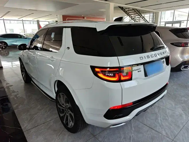 Land Rover Discovery Sport — Фото автомобиля 4