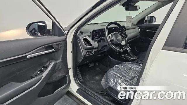 Kia Seltos — Фото автомобиля 10