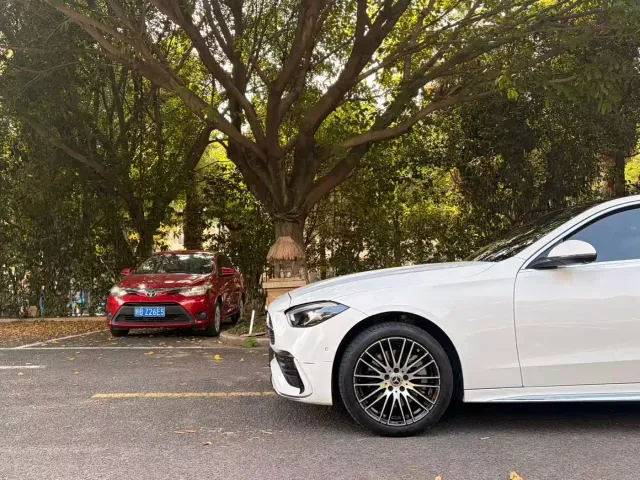 Mercedes-Benz C-Class — Фото автомобиля 12