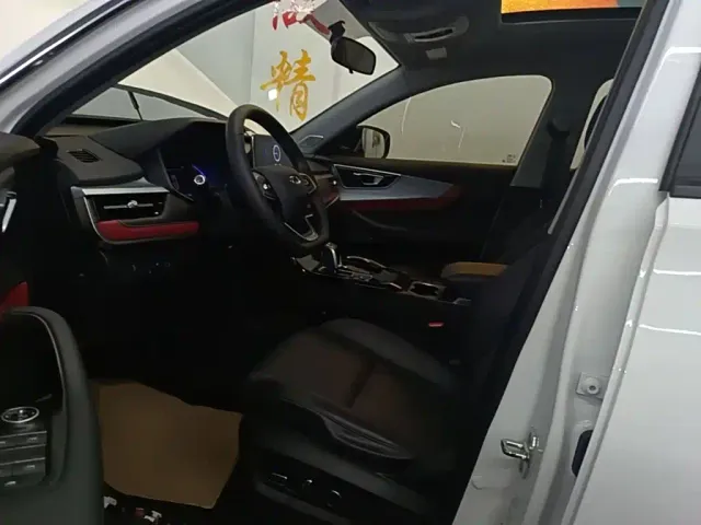 Chery Tiggo 7 — Фото автомобиля 14