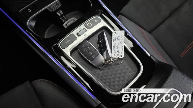 Mercedes-Benz EQA — Фото автомобиля 8