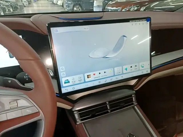 BYD Seal 07 DM-i — Фото автомобиля 12