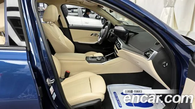 BMW 3-Series 3 серия (G20) — Фото автомобиля 11
