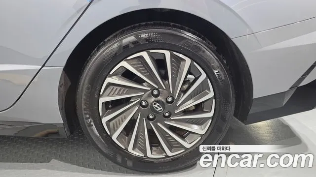 Hyundai Sonata Exclusive — Фото автомобиля 19