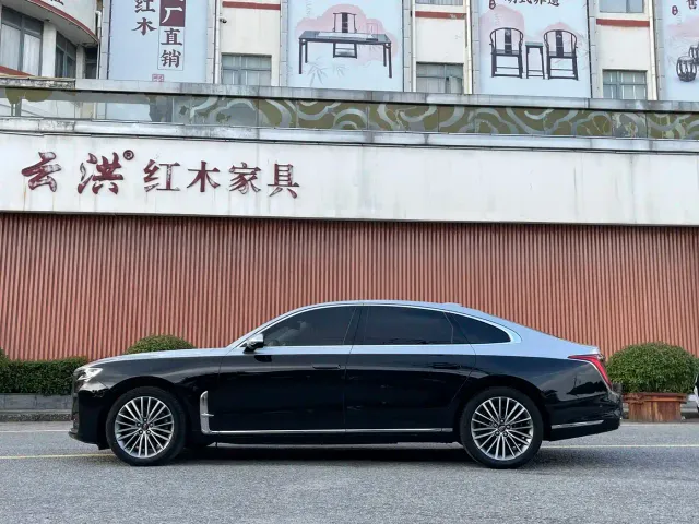 Hongqi H9 — Фото автомобиля 11